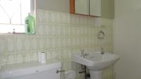 Bathroom 1 - 7 square meters of property in Florida Park