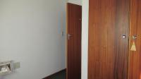 Bed Room 1 - 11 square meters of property in Florida Park