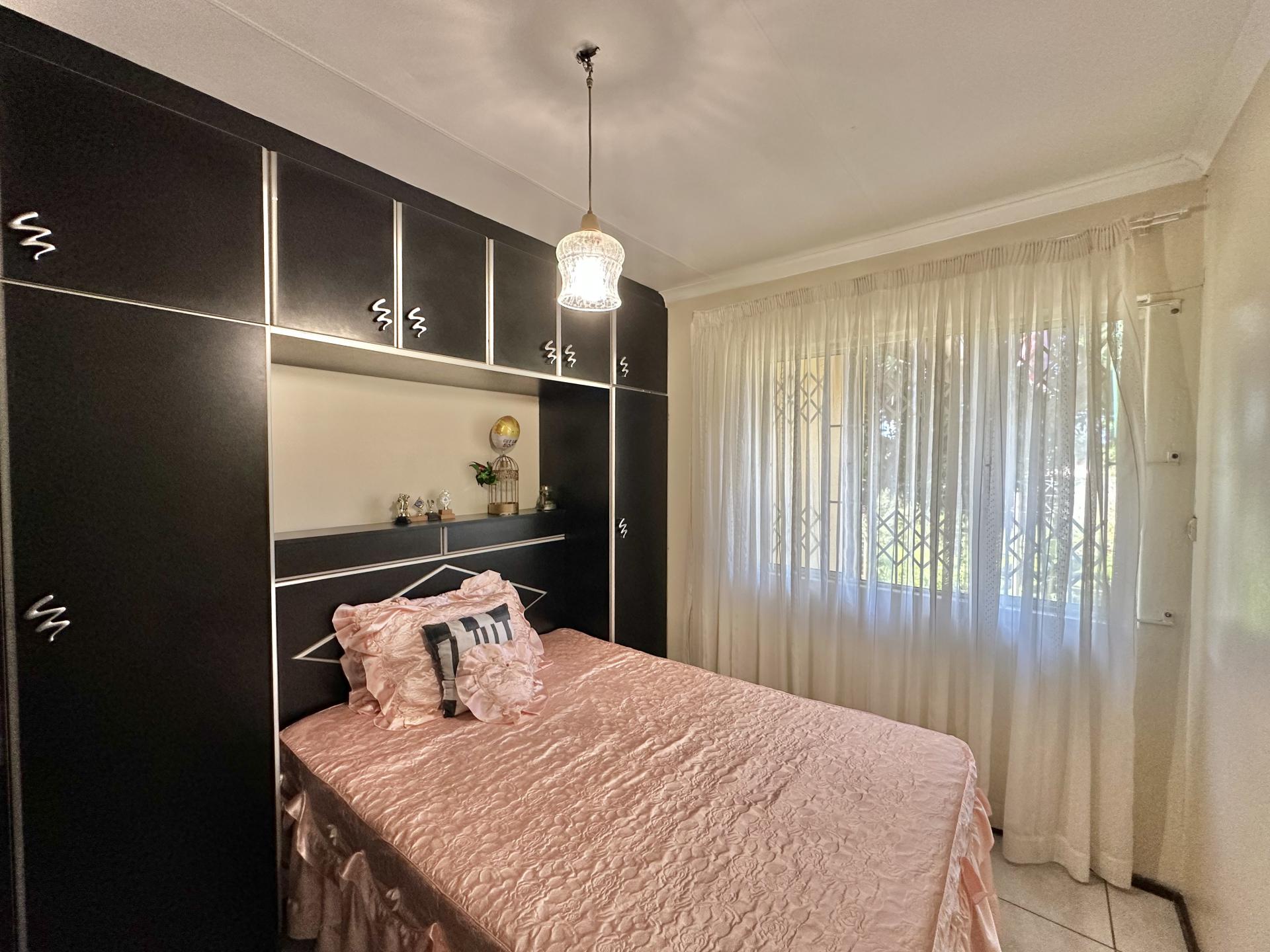  of property in Newlands West