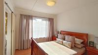 Main Bedroom - 12 square meters of property in Bulwer (Dbn)