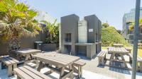  of property in Bloubergstrand