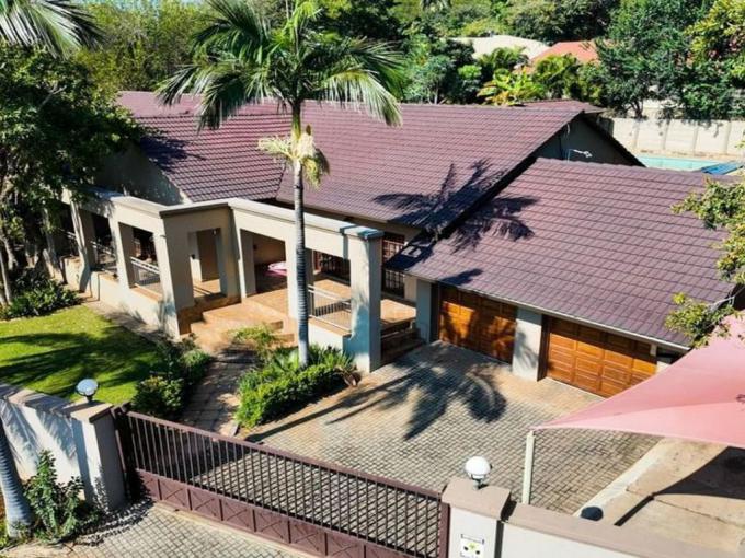 4 Bedroom House for Sale For Sale in Protea Park Remove - MR679408