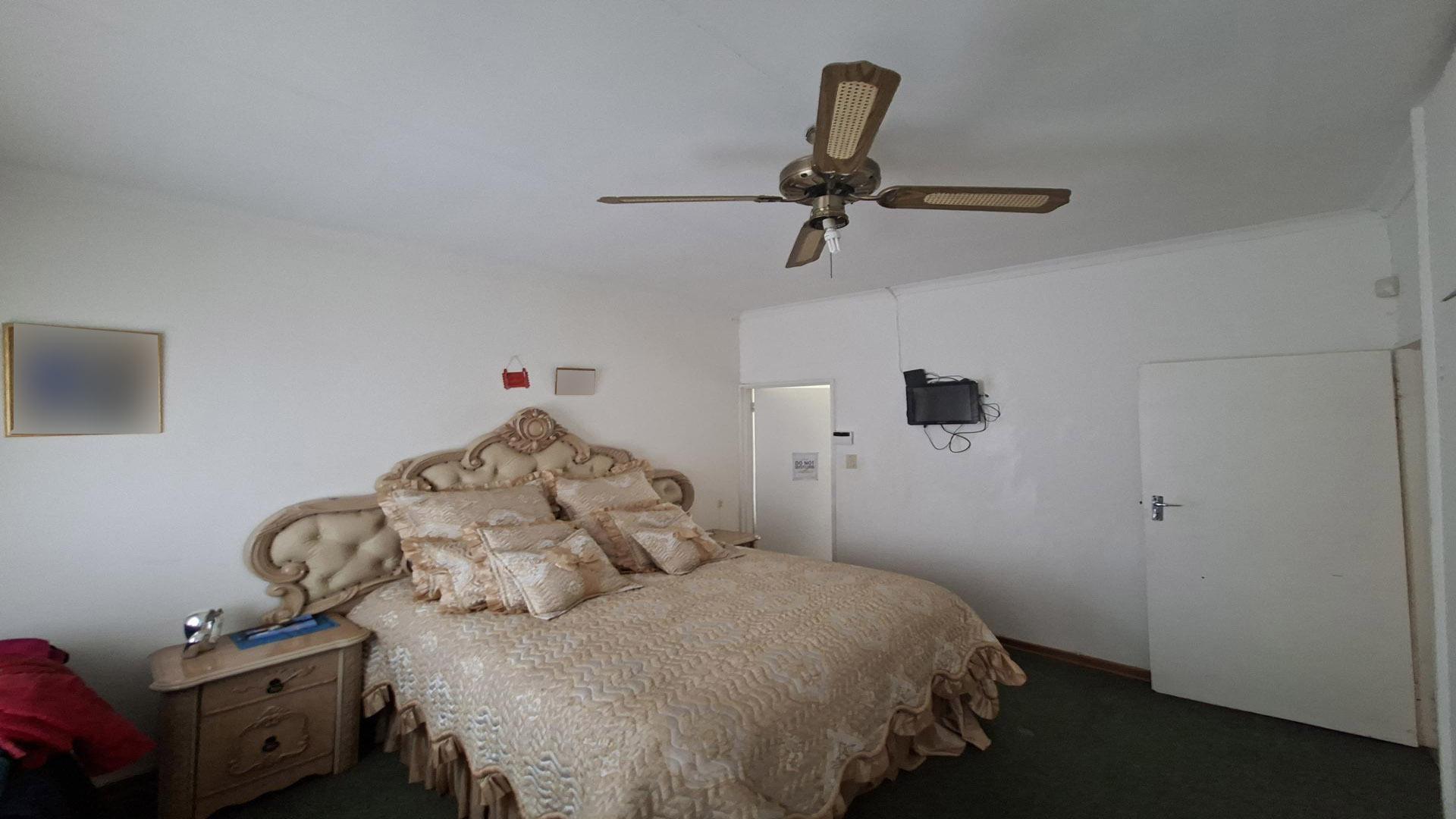 Bed Room 3 of property in Harrismith