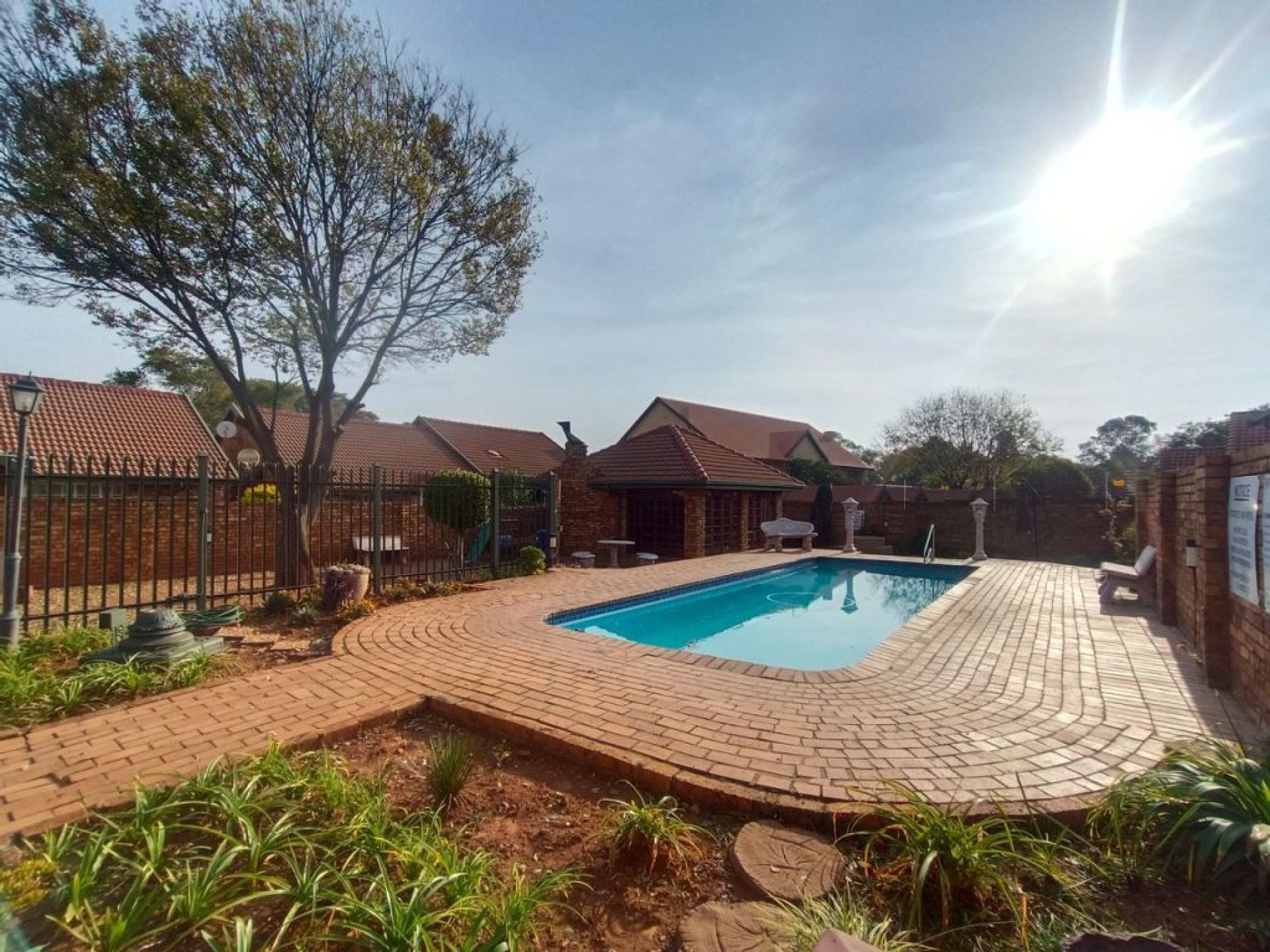  of property in Clubview