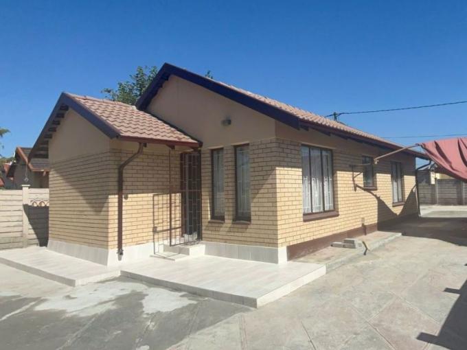 3 Bedroom House for Sale For Sale in Boitekong - MR679455