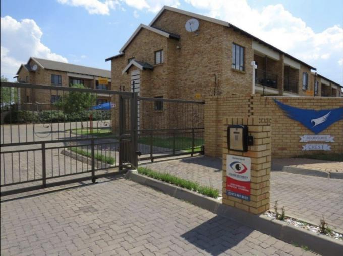 2 Bedroom Simplex for Sale For Sale in South Crest - MR679461