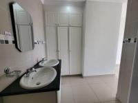  of property in Winklespruit