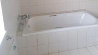 Bathroom 3+ of property in Dalpark