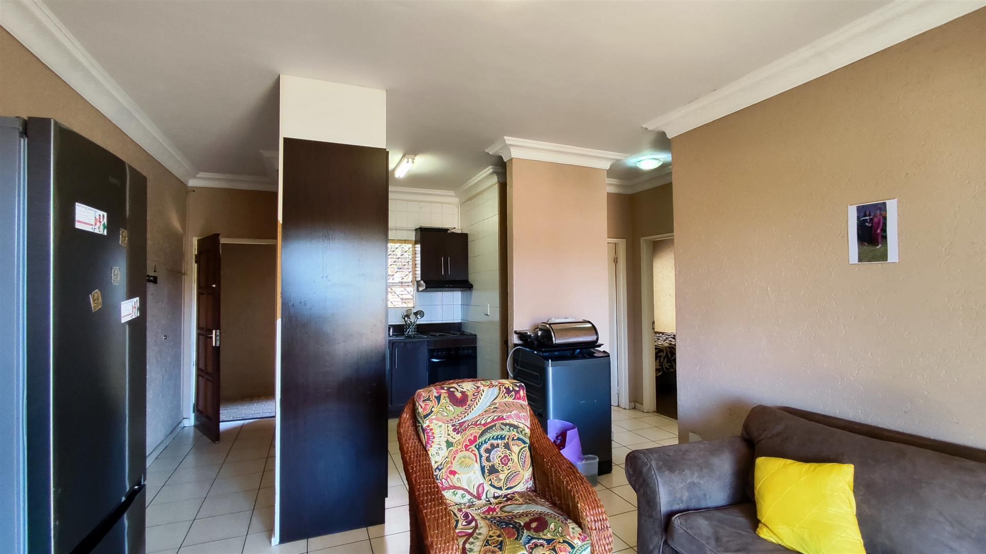 Lounges - 13 square meters of property in Winchester Hills