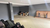 Lounges - 27 square meters of property in South Crest
