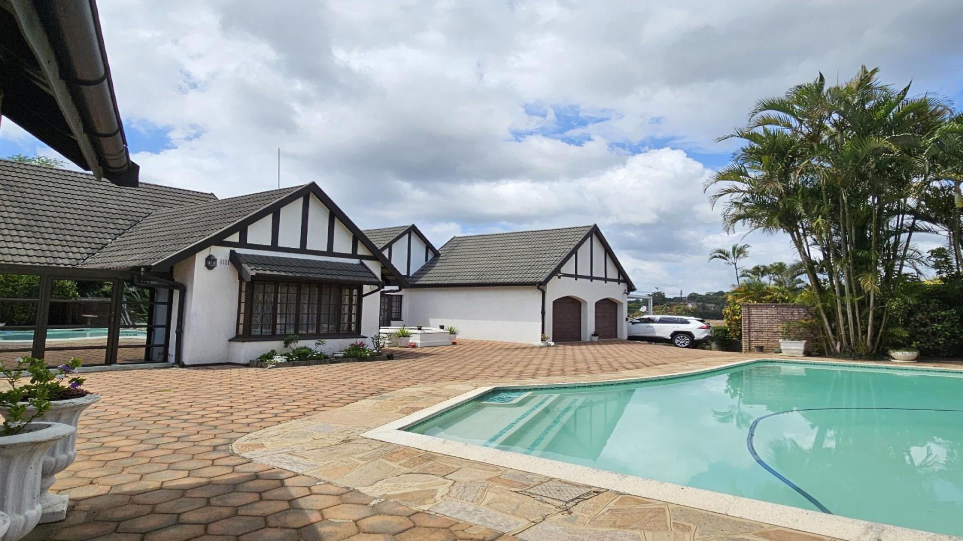 Backyard of property in Woodside