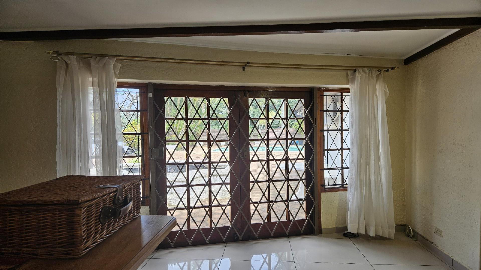 Spaces of property in Woodside