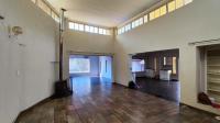 Dining Room - 33 square meters of property in Verwoerdpark