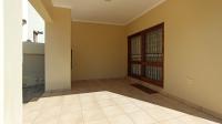 Patio - 17 square meters of property in Meyerspark