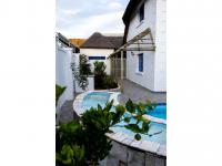  of property in Queenstown