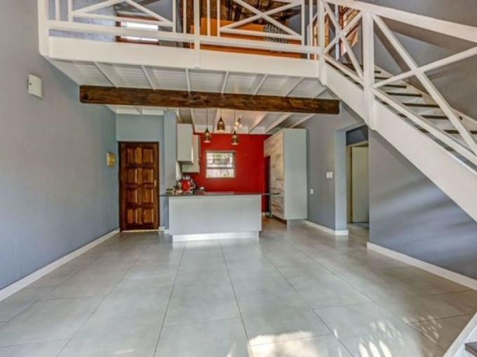 2 Bedroom Simplex for Sale For Sale in Sharonlea - MR679592