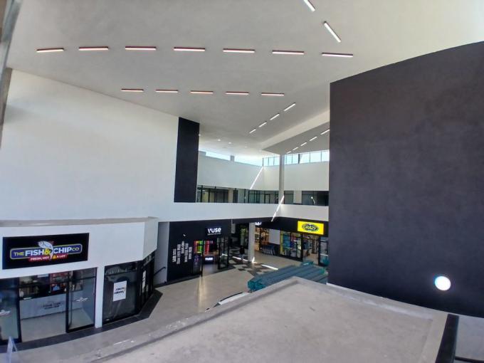 Commercial to Rent in Rustenburg - Property to rent - MR679595