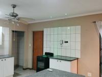  of property in Geelhoutpark