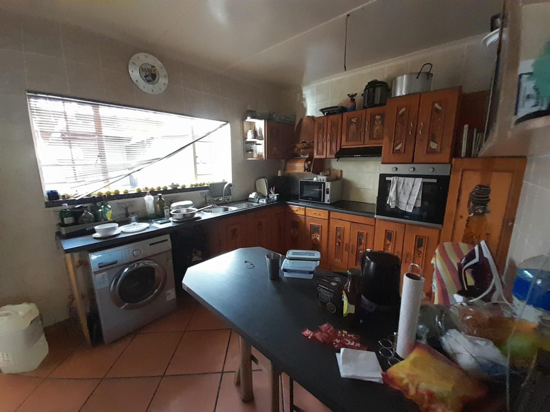  of property in Thornton