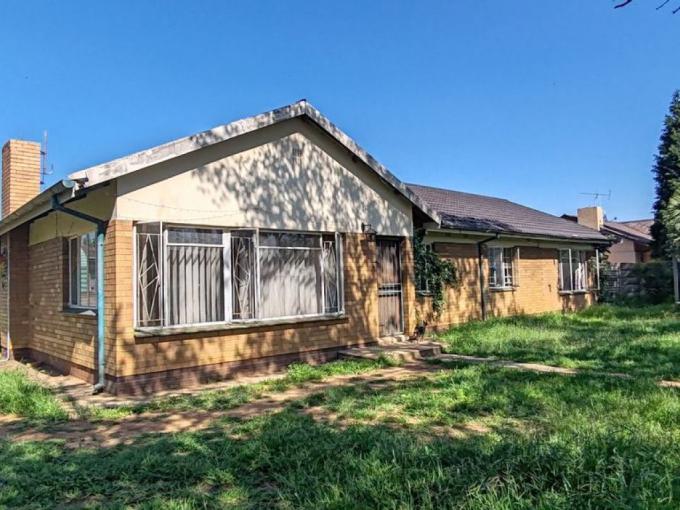4 Bedroom House for Sale For Sale in Vanderbijlpark - MR679604