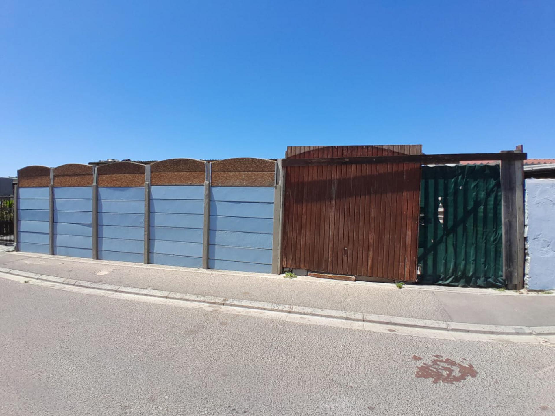  of property in Lavender Hill