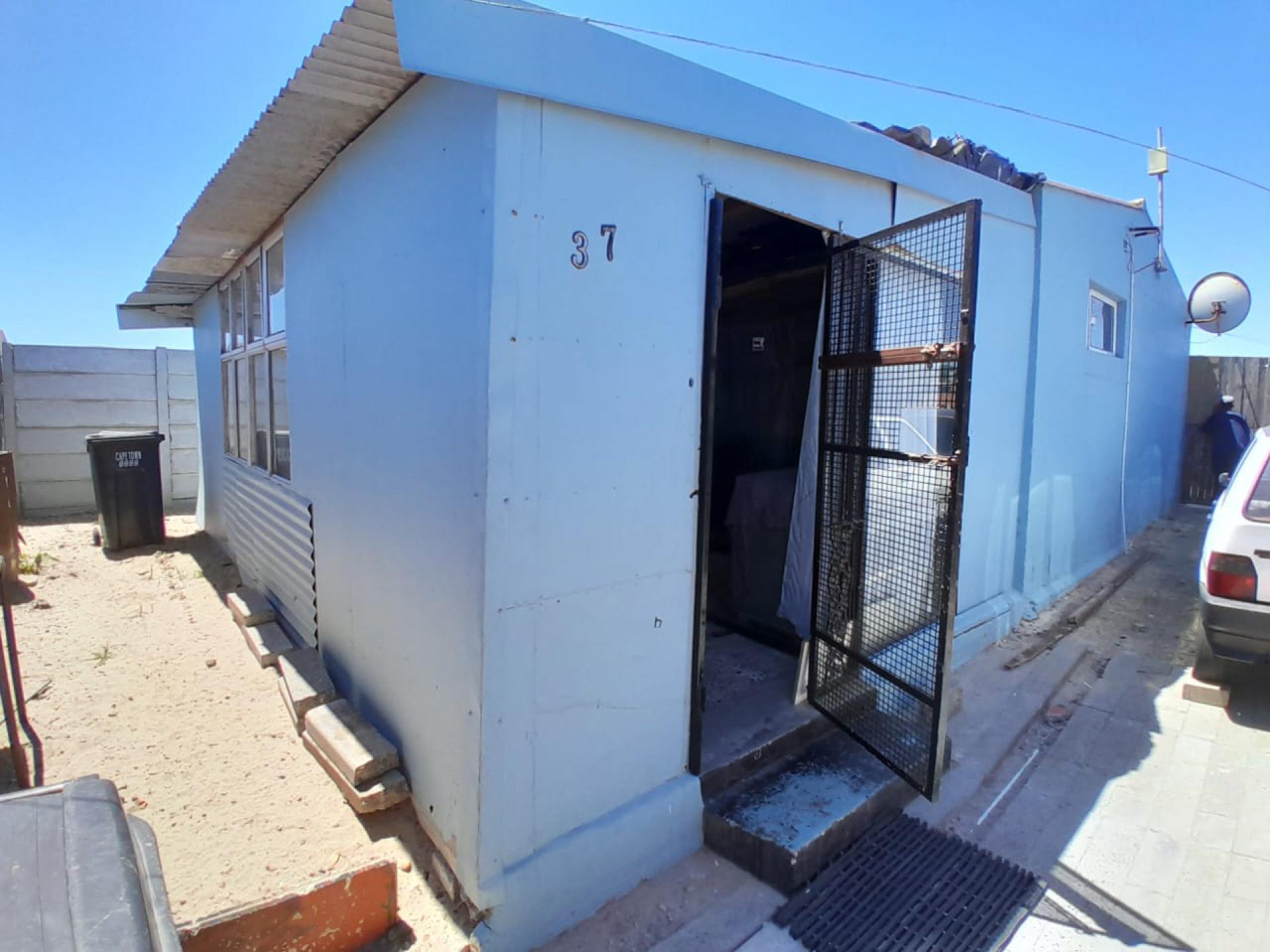  of property in Lavender Hill