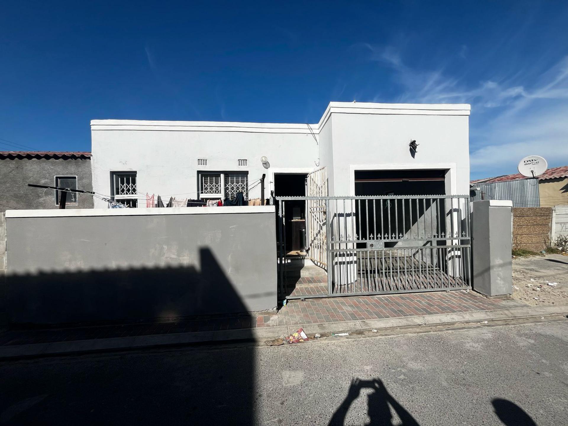  of property in Delft