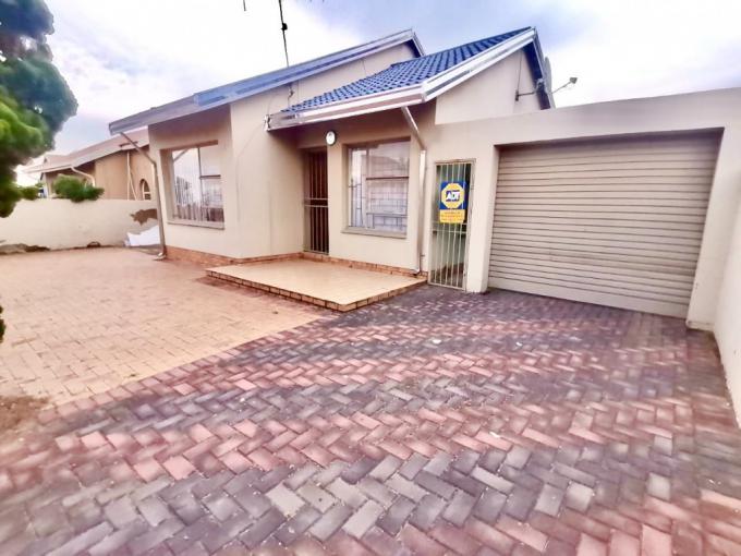 3 Bedroom House for Sale For Sale in Ennerdale - MR679623