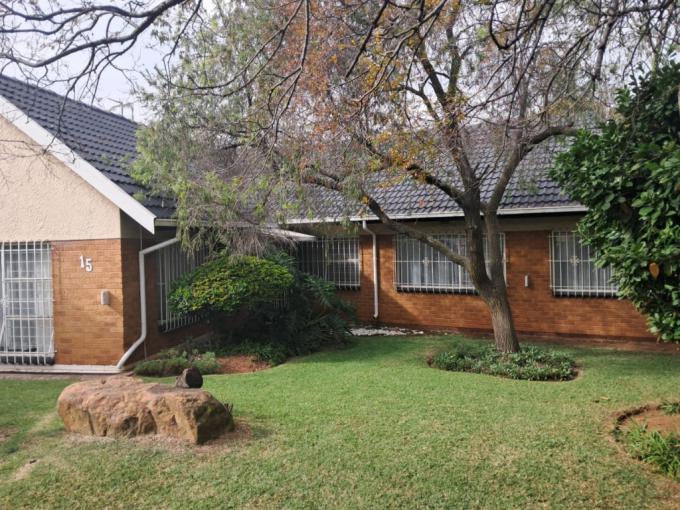 3 Bedroom House for Sale For Sale in Randhart - MR679644
