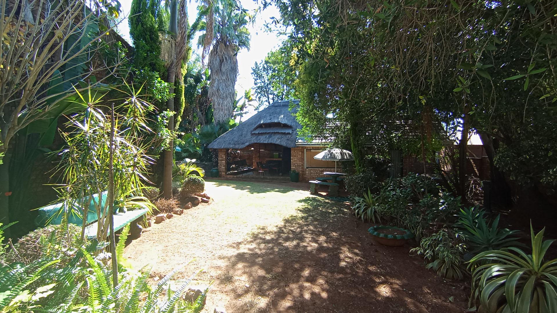 Backyard of property in Amandasig