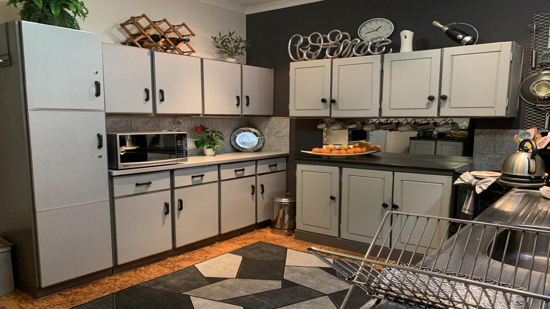 Kitchen of property in Vanderbijlpark