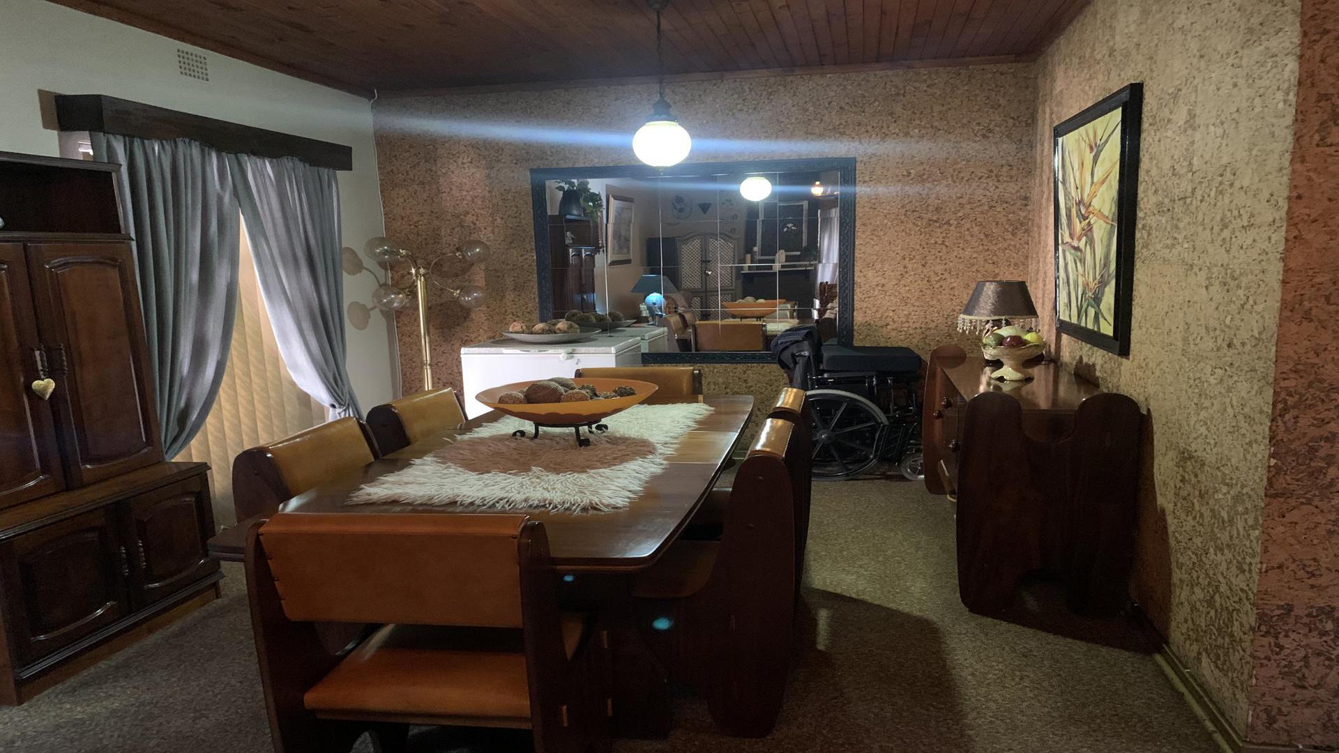 Dining Room of property in Vanderbijlpark