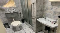 Bathroom 2 of property in Vanderbijlpark