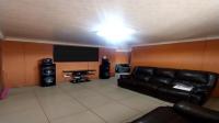 Lounges of property in Mabopane