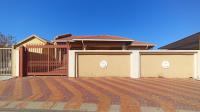 Front View of property in Mabopane