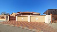 Front View of property in Mabopane
