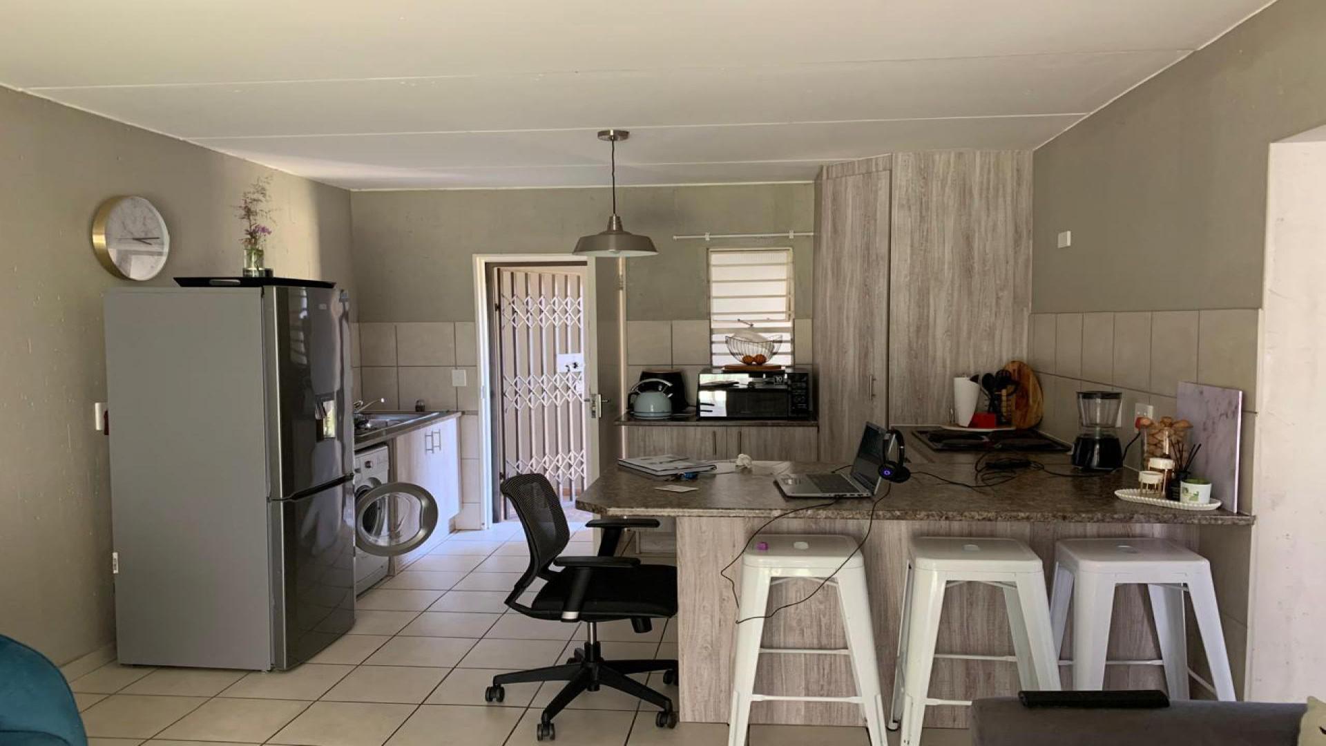 Kitchen of property in Ruimsig