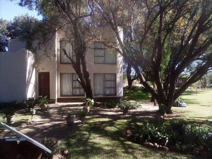 Farm for Sale For Sale in Zeerust - MR679768