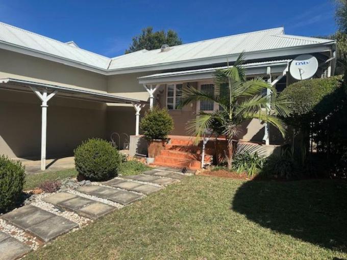 3 Bedroom Simplex to Rent in Waterval East - Property to rent - MR679772
