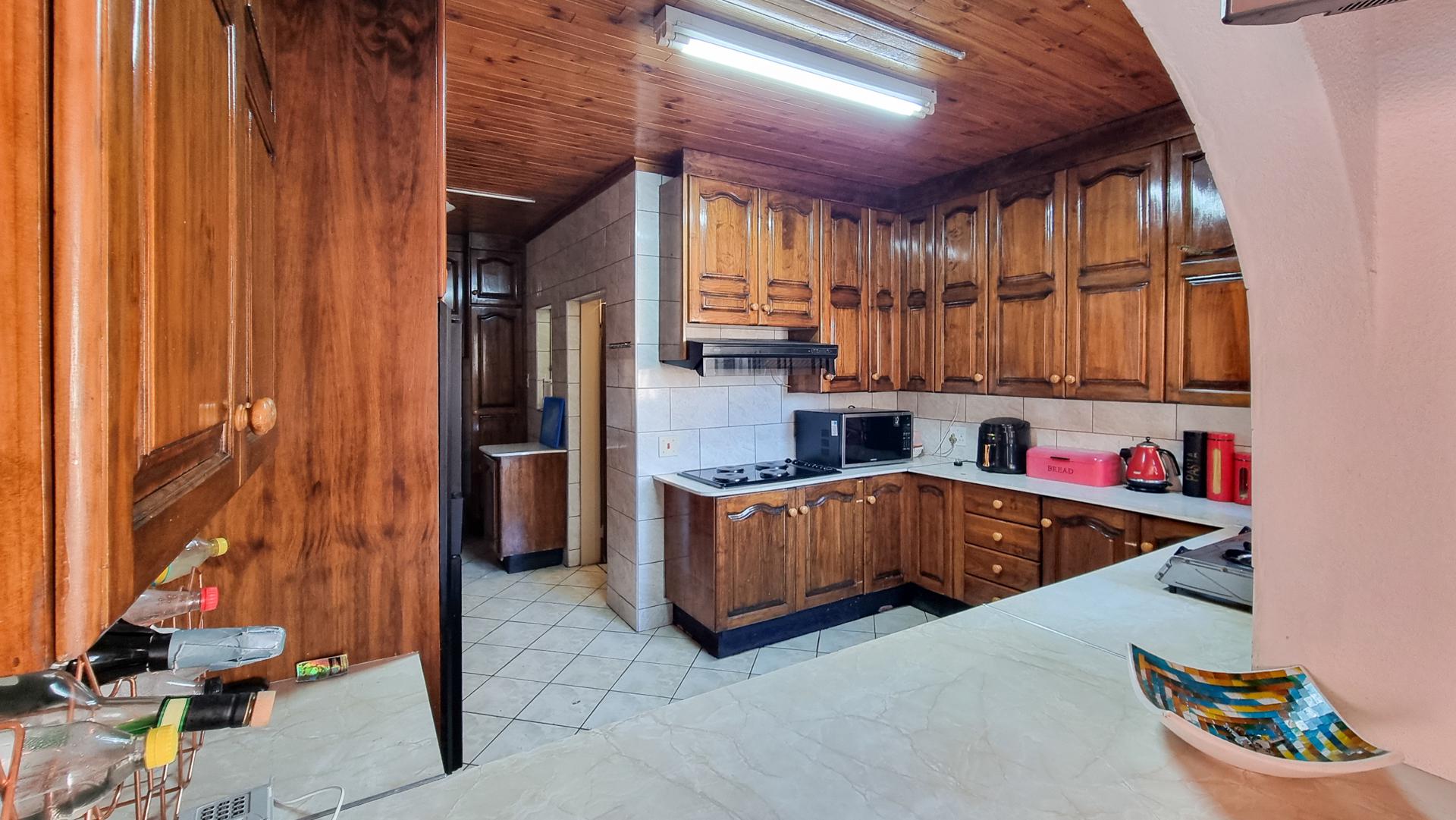 Kitchen of property in Middelburg - MP