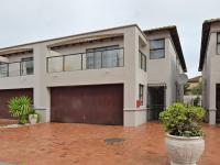  of property in Bloubergstrand