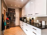  of property in Buurendal 