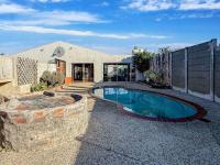 5 Bedroom 2 Bathroom House for Sale for sale in Bothasig 