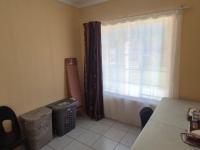  of property in Geelhoutpark