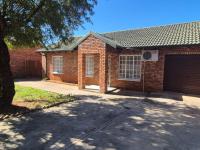  of property in Geelhoutpark