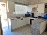  of property in Geelhoutpark