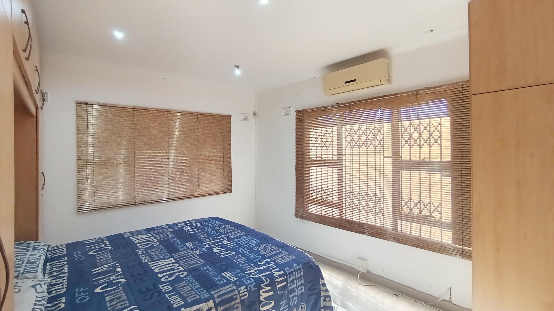 Bed Room 3 - 20 square meters of property in Shallcross 