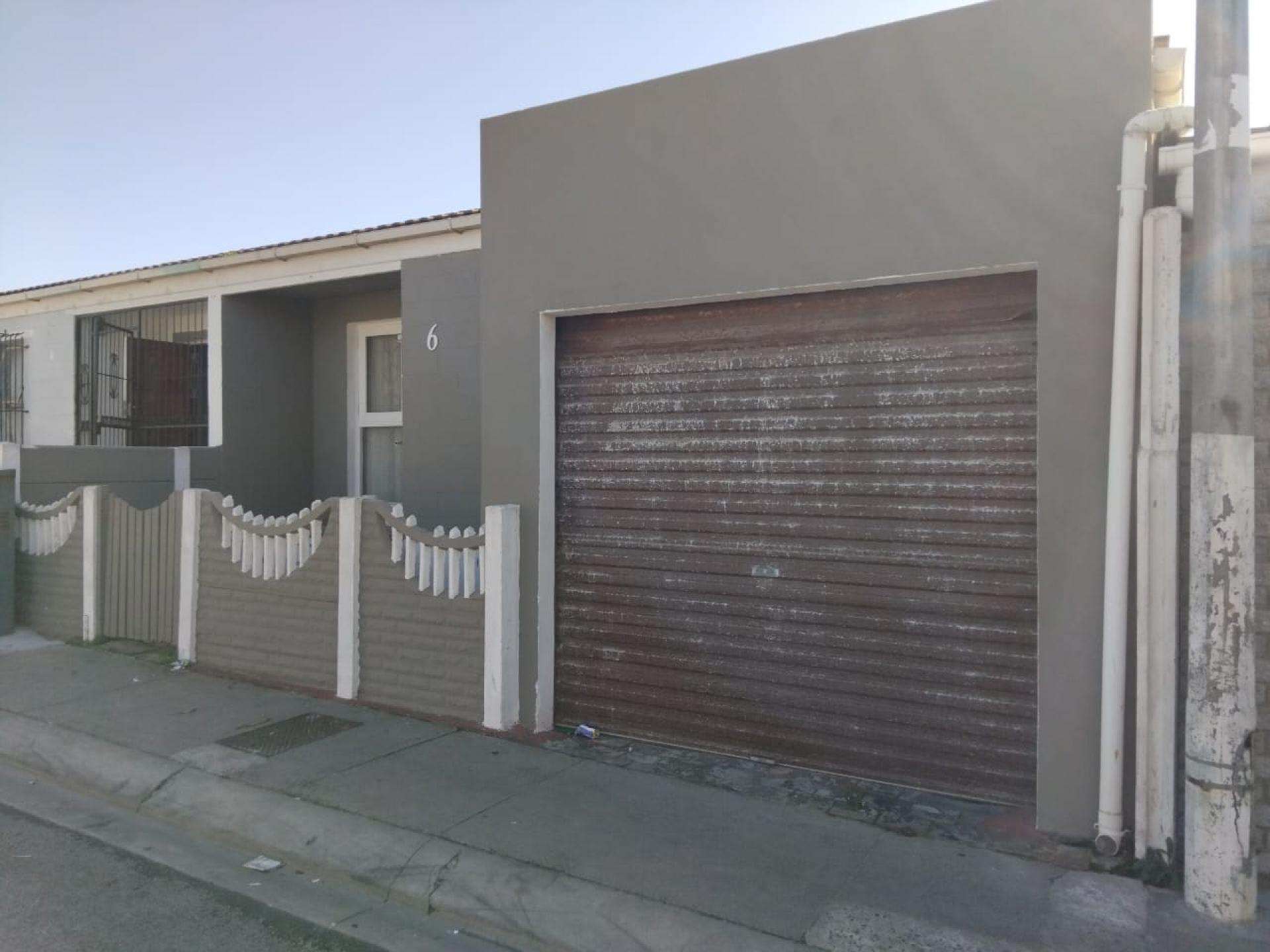  of property in Rocklands