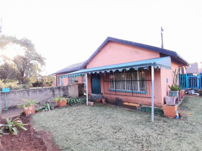 4 Bedroom House for Sale For Sale in Welverdiend - MR679885