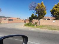 3 Bedroom 1 Bathroom Simplex for Sale for sale in Winchester Hills